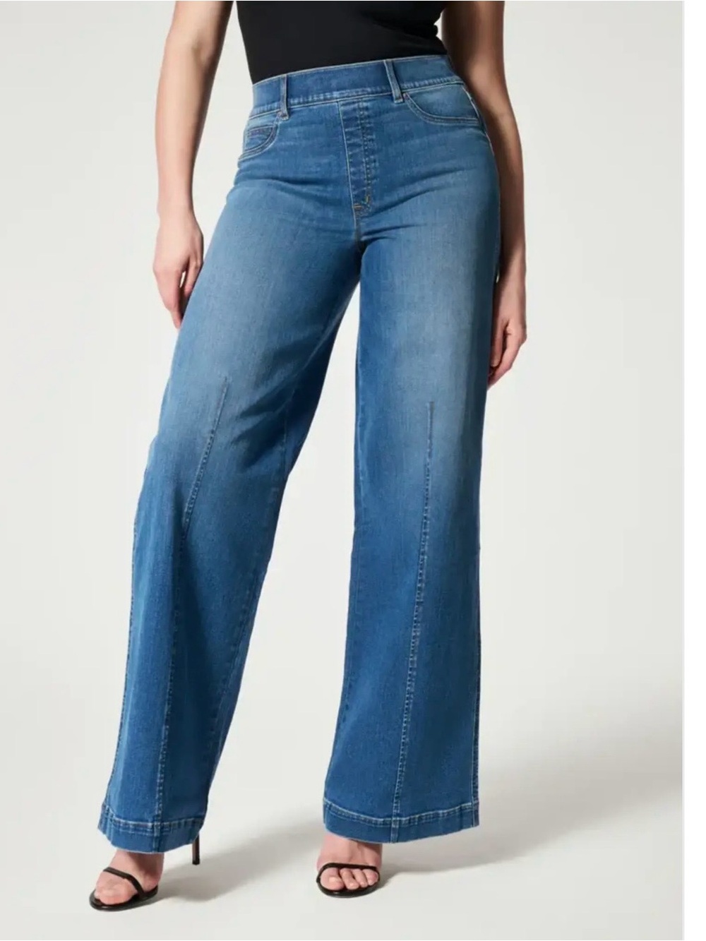 SPANX Seamed Front Wide Leg Pull On Jeans M Vintage Indigo